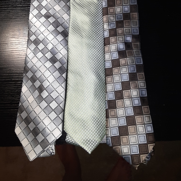 Men's Necktie Bundle - Picture 3 of 3